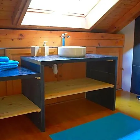 Autour Du Soleil Bed & Breakfast