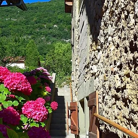 Autour Du Soleil 3* Chindrieux